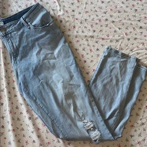 Levi’s Midrise Skinny Jeans Distressed